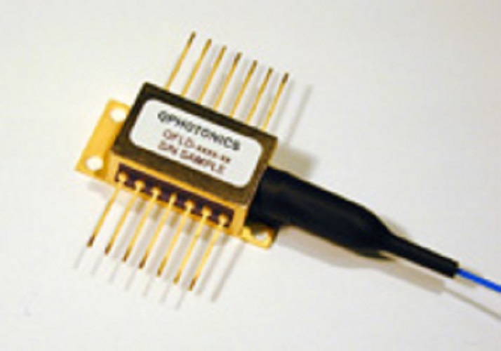 1550nm高功率光纤耦合DFB激光器